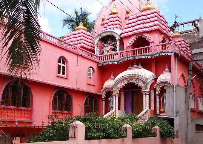 mayapur - sri sri gour saraswat sant gaudiya math